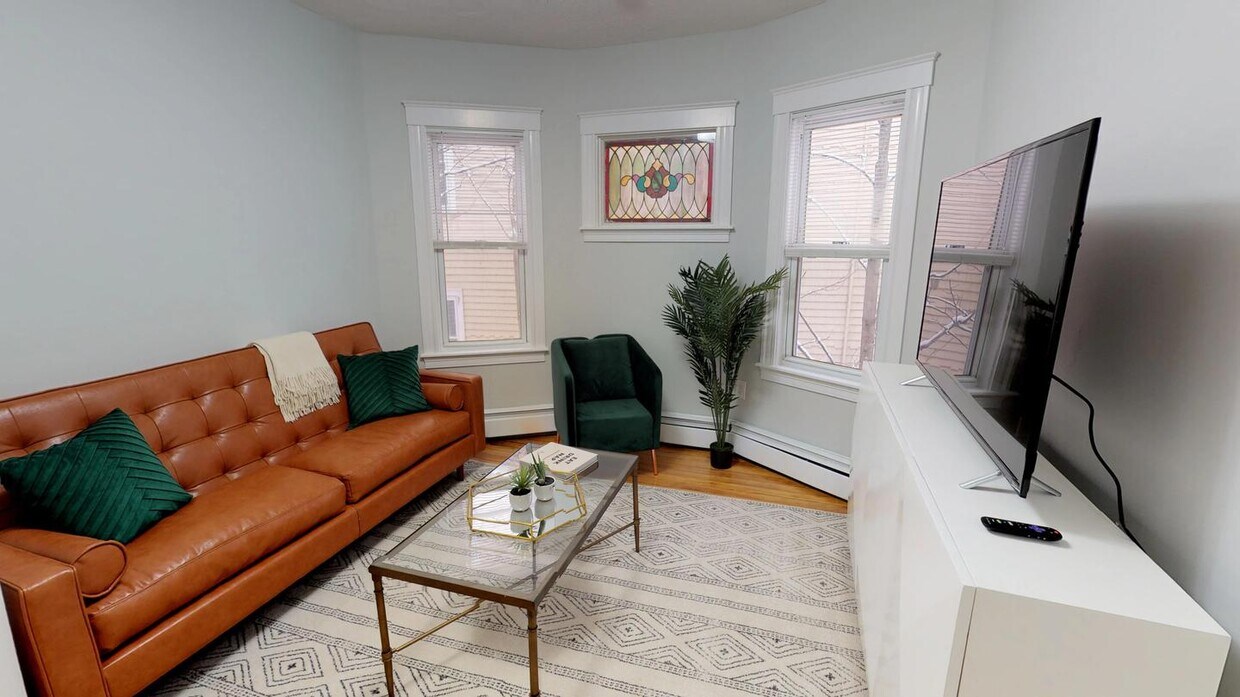 Foto principal - 110 Greenbrier St