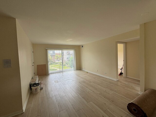 Foto del edificio - 9449 Bay Colony Dr