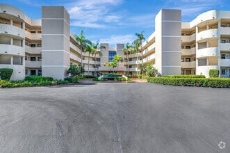 Building Photo - 5801 Camino Del Sol