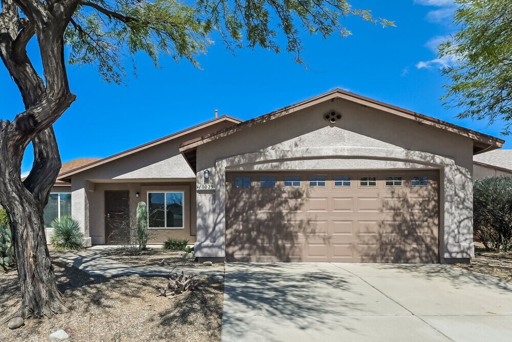 Foto principal - 10029 E Moonstruck Way