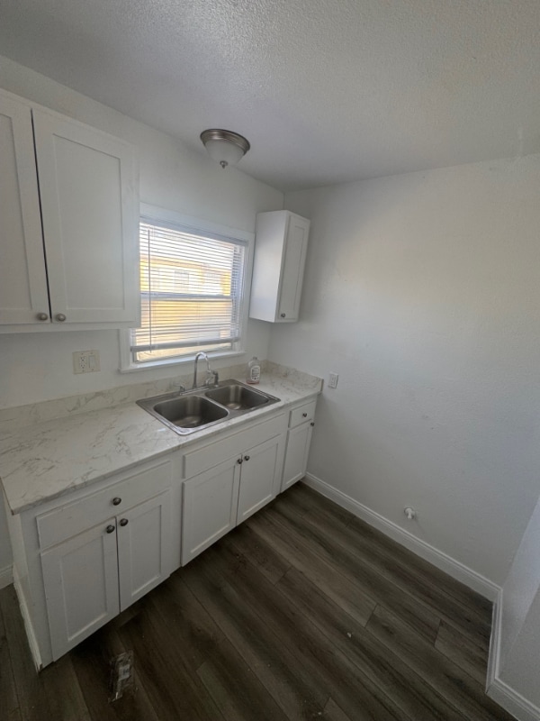 Photo - 190 W 8th St Apartment