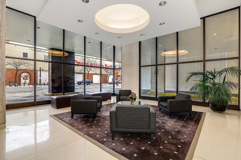 Foto principal - 1636 N Wells St