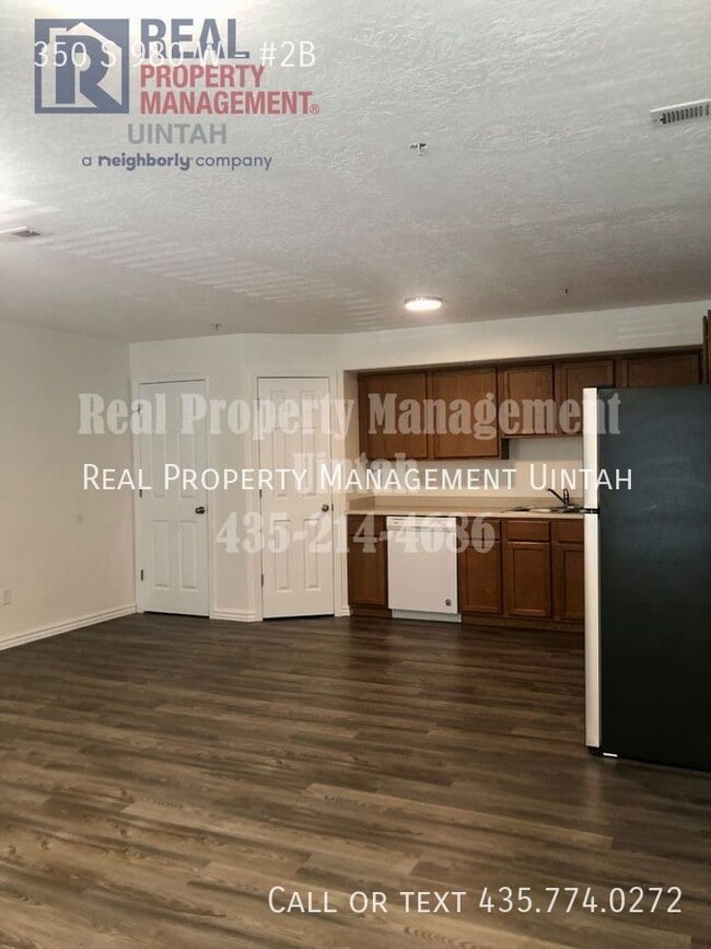 Building Photo - 980 W 350 S
