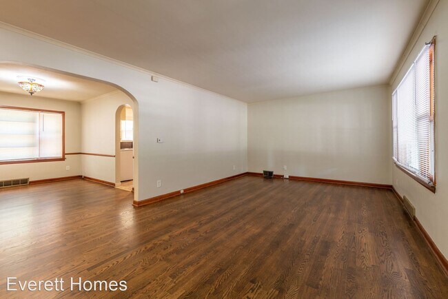 Foto del edificio - 2 br, 1 bath House - 819 E Sunshine St