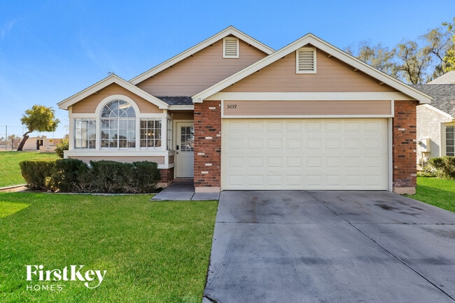 Building Photo - 5039 W Chicago Cir S