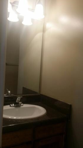 Foto del edificio - 405 W 1st St