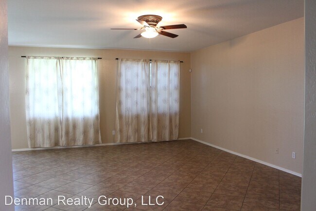 Building Photo - 4 br, 2.5 bath House - 20480 N. 90th Lane