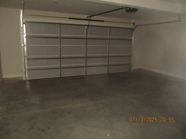 Building Photo - 157 N Buck Run Dr