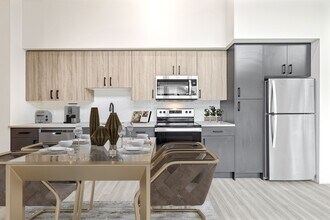 Building Photo - Radiate