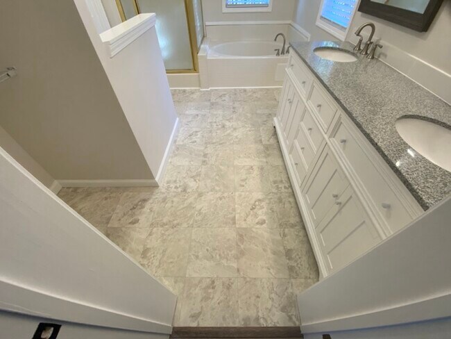 Master Bathroom - 5824 John Burruss Rd