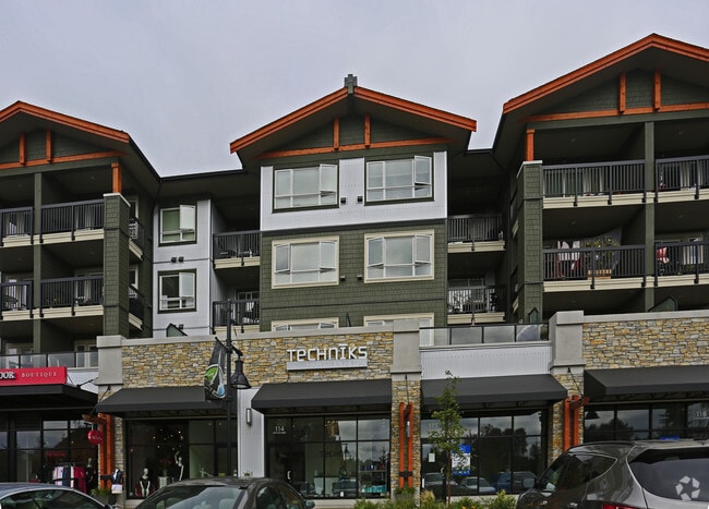 Building Photo - Northwoods Village