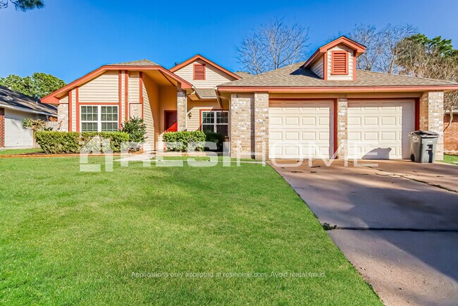 Building Photo - HOME FOR RENT!!