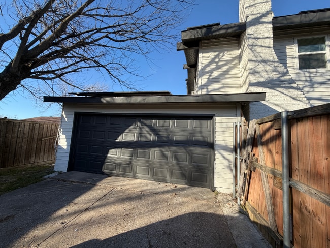 Building Photo - 1818 Warwick St