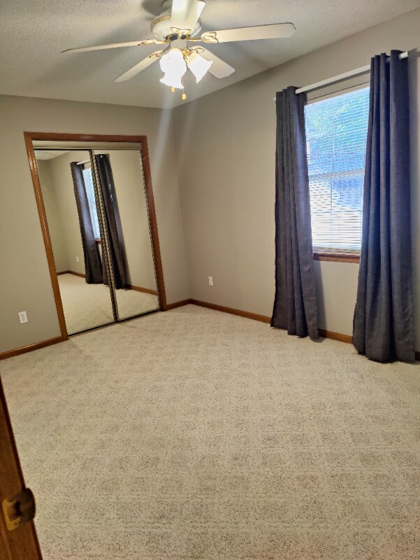 Foto del edificio - 1354 NW Jefferson Ct