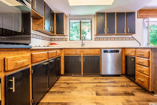 Building Photo - 9818 E 200 S