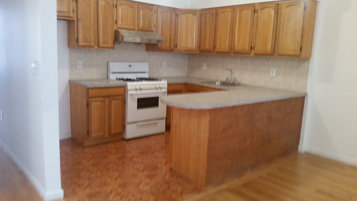 Foto principal - 1270 Bay Ridge Pkwy