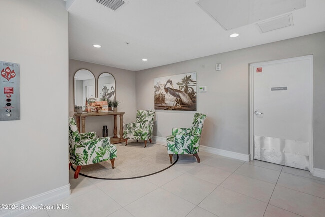 Foto del edificio - 1825 Riverside Dr