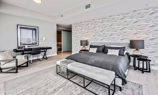 Building Photo - 3 br, 3 bath Condo - 224 Canyon Ave Unit 628