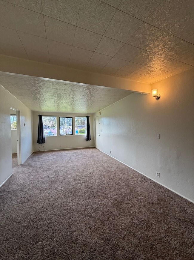 Foto del edificio - 1123 Vernon St