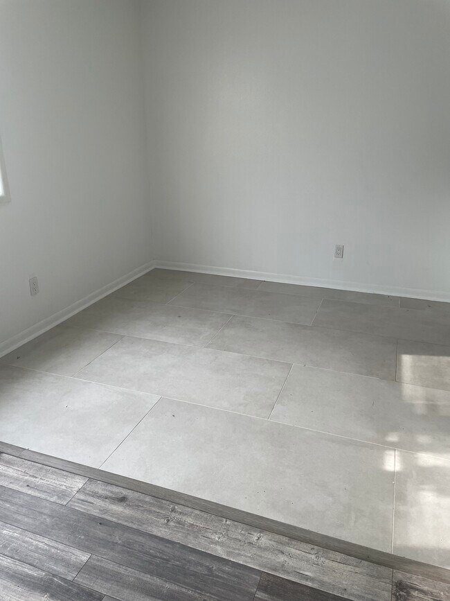 Foto del edificio - 732 N Boulevard Terrace