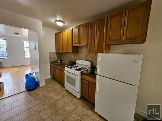 Foto del edificio - MALCOLM X BOULEVARD