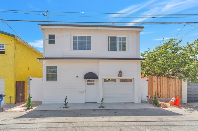 Photo - 1928 Monterey Blvd (Hermosa Beach, CA) Townhome