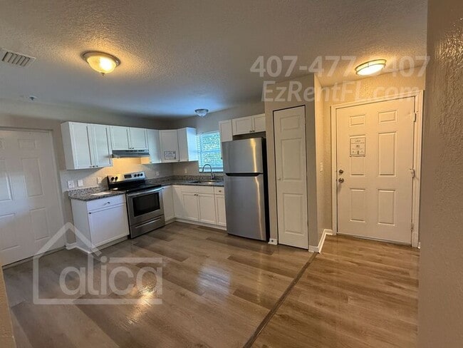 Building Photo - 3440 16th Ave S