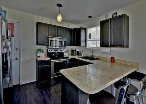 Building Photo - "Perfect 3-Bed Home with Gleaming Hardwood...