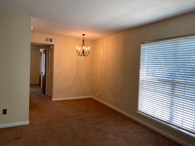Foto del edificio - 3813 Hickory St