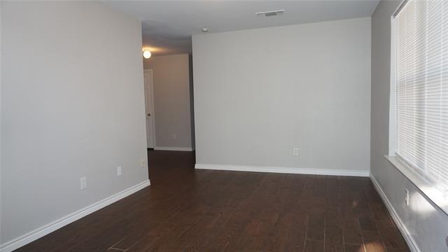 Foto del edificio - 2113 R. W. Bivens Ln
