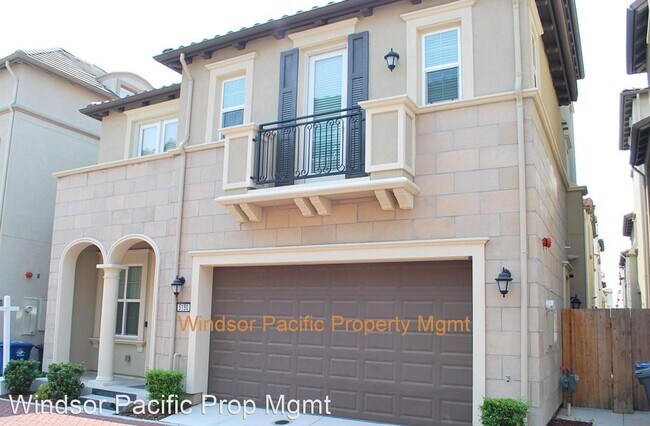 Foto del edificio - 4 br, 3.5 bath House - 5150 Rowan Drive