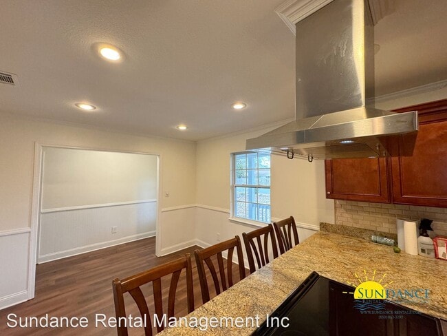 Building Photo - 3 br, 2 bath House - 114 Deville Drive