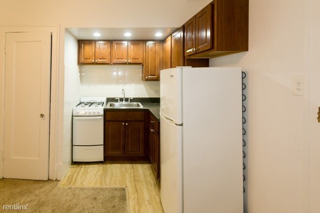 Foto del edificio - 420 W Melrose St