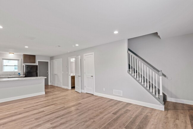 Foto del edificio - 1111 Columbus Cir