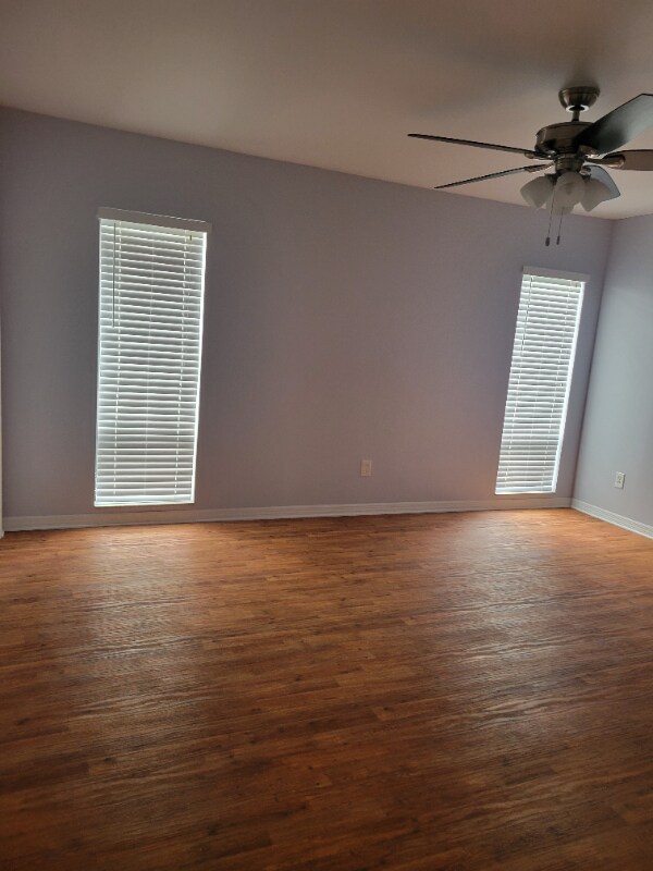Foto del edificio - 1200 Tarpon Woods Blvd