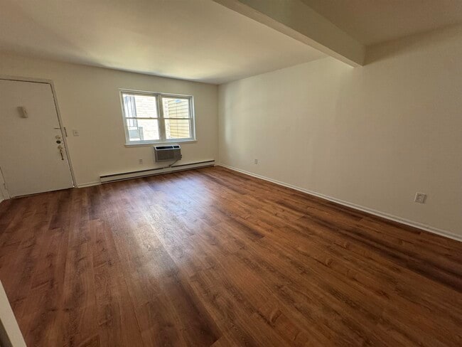 Foto del edificio - 81 70th St