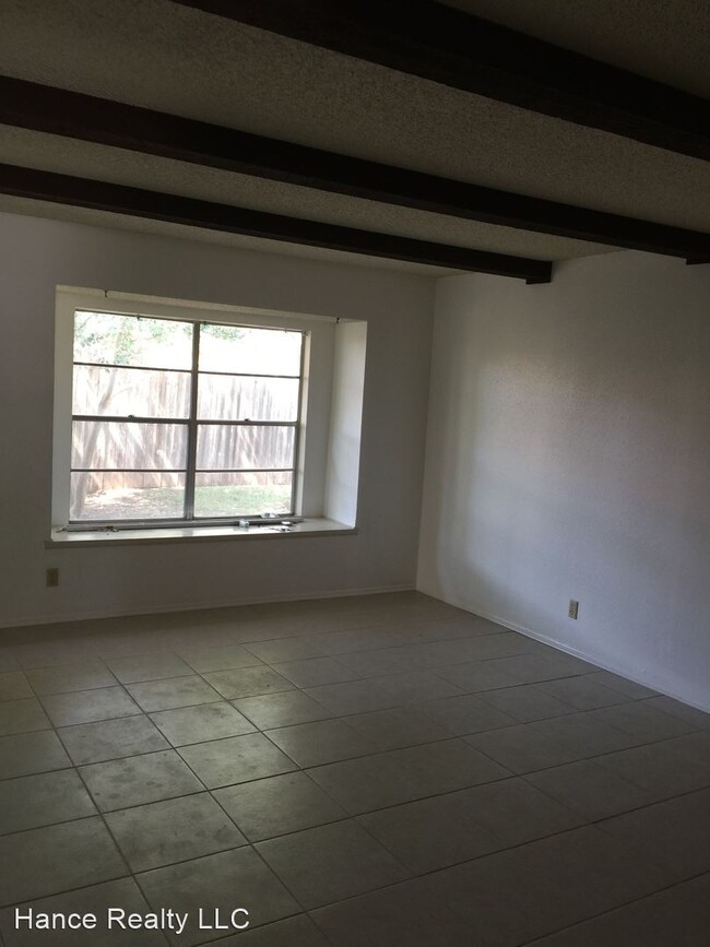 Building Photo - 3 br, 2 bath House - 4638-twin Creek