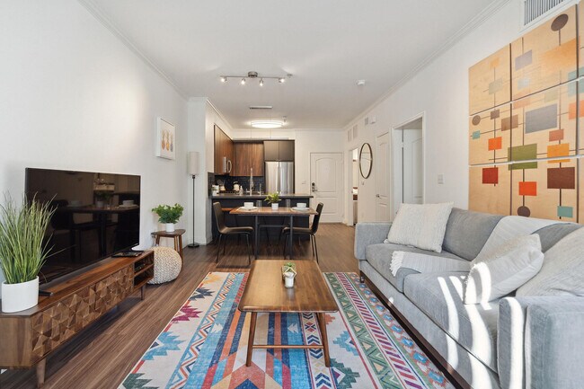 Building Photo - 5710 Crescent Park E