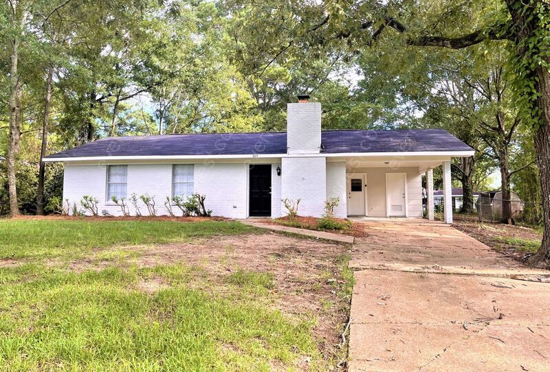 605 Highland Dr, Ridgeland, MS 39157 House Rental in Ridgeland, MS