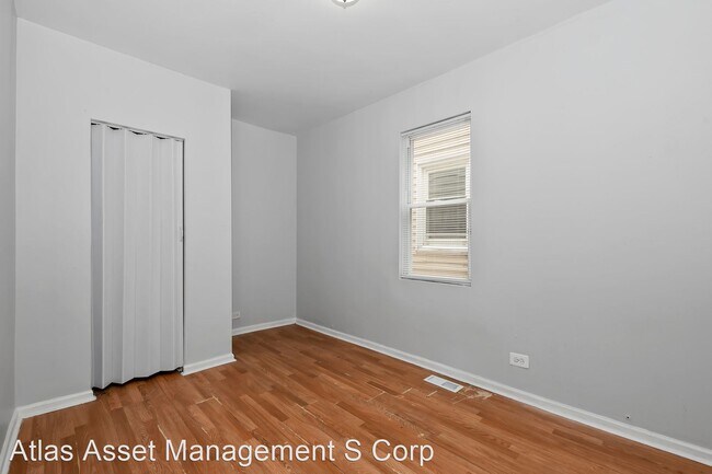Building Photo - 4 br, 2 bath House - 6543 S Claremont Ave