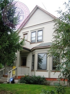 Building Photo - 8132-8132 N Jersey St