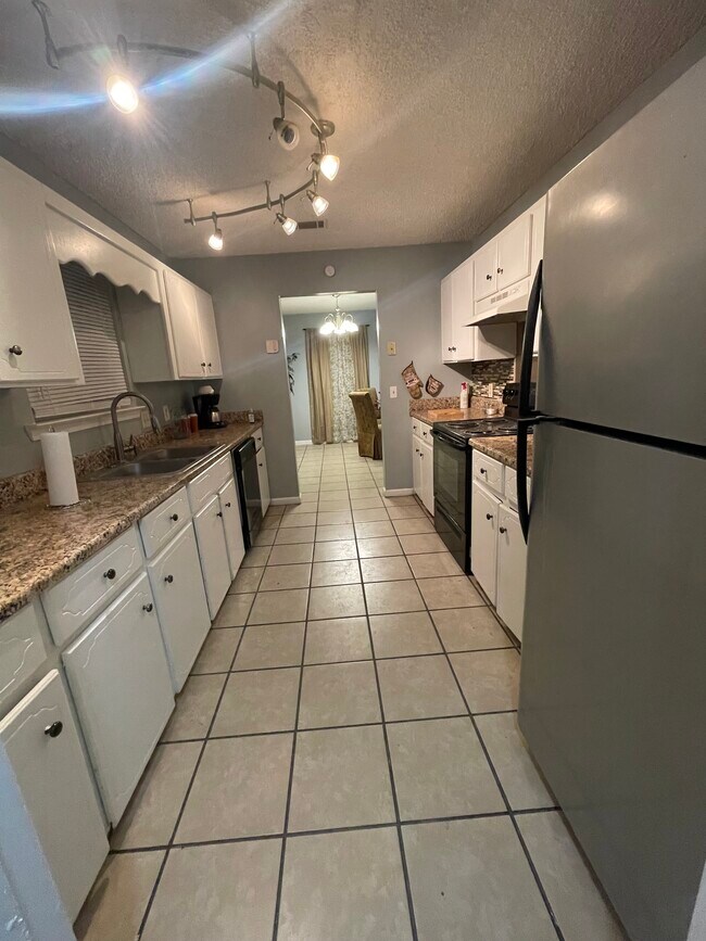 Foto del edificio - 1011 Barley Dr