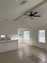 Building Photo - 15903 Ridgerock Rd