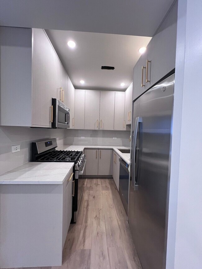 Foto del edificio - 6508 N Richmond St