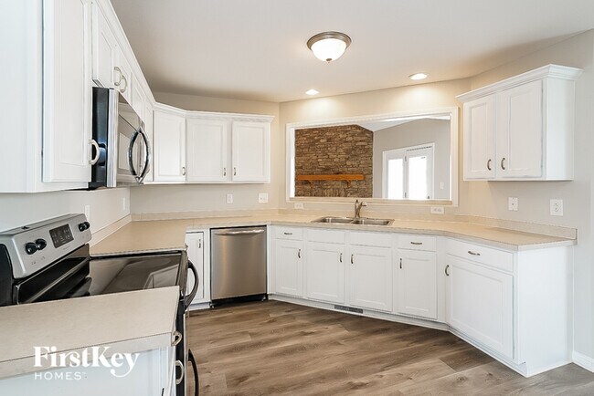 Foto del edificio - 3709 Meadow Ridge Ln