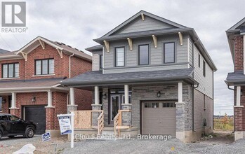 Building Photo - 8 Toffee Trl