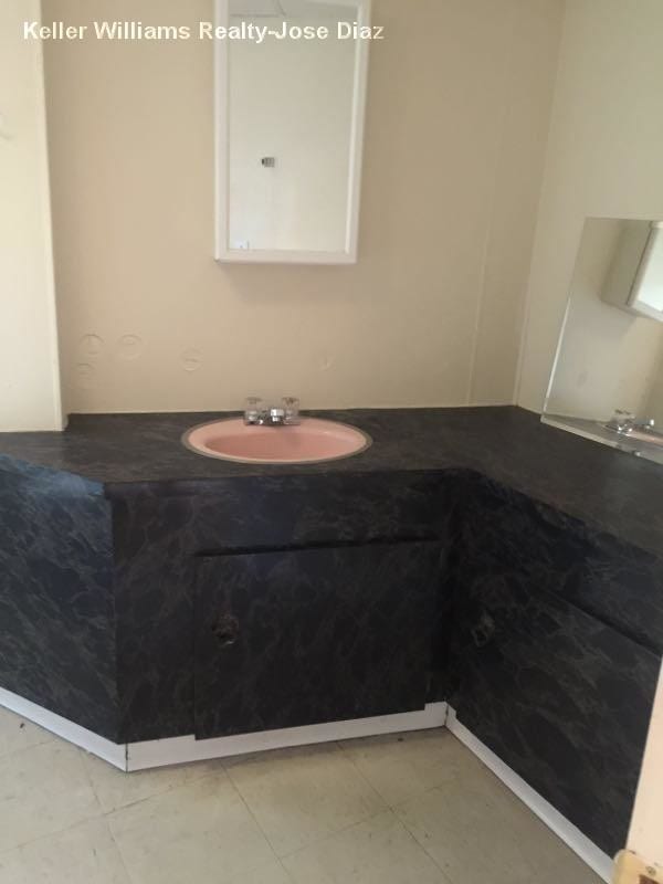 Building Photo - 308 Benefit St