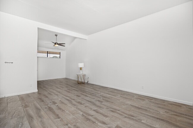 Building Photo - 7225 Shoup Ave