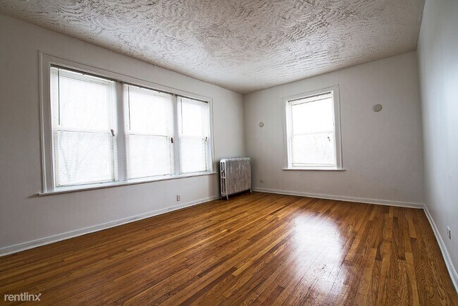 Building Photo - 2 br, 1 bath Apartment - 7930 S Ingleside Ave