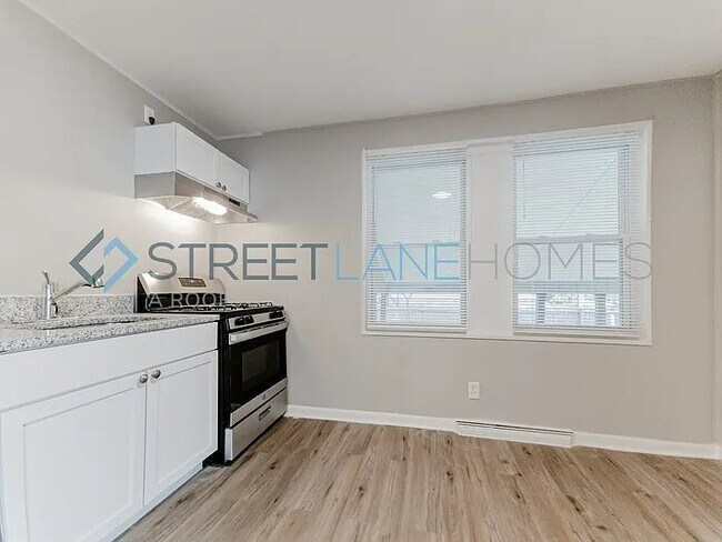 Foto del edificio - 9834 Lawnview Dr